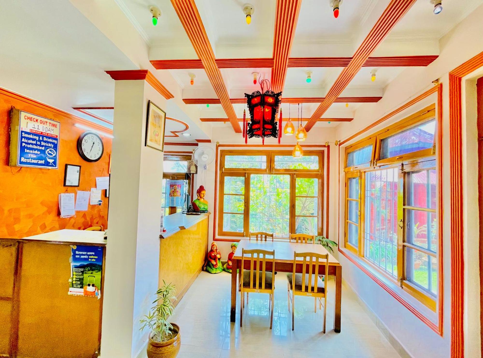 Grand View Lodge And Restaurant Dharamshala Extérieur photo