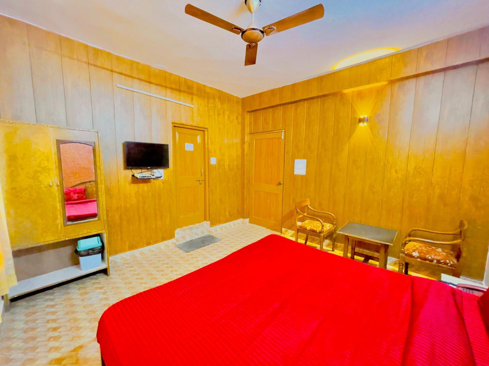 Grand View Lodge And Restaurant Dharamshala Extérieur photo